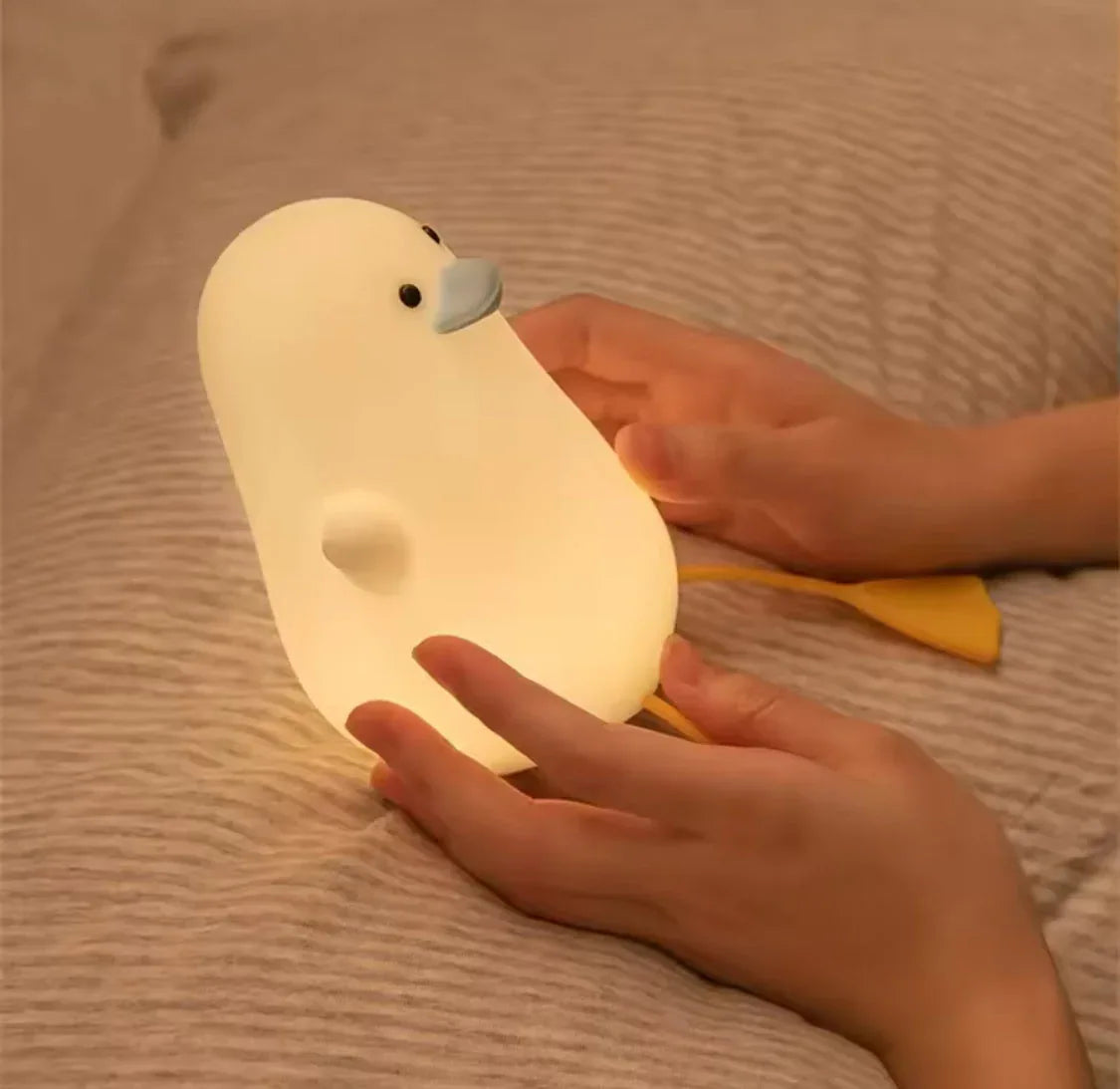 Cute Duck Night Lamp - Adorable Soft Glow Light